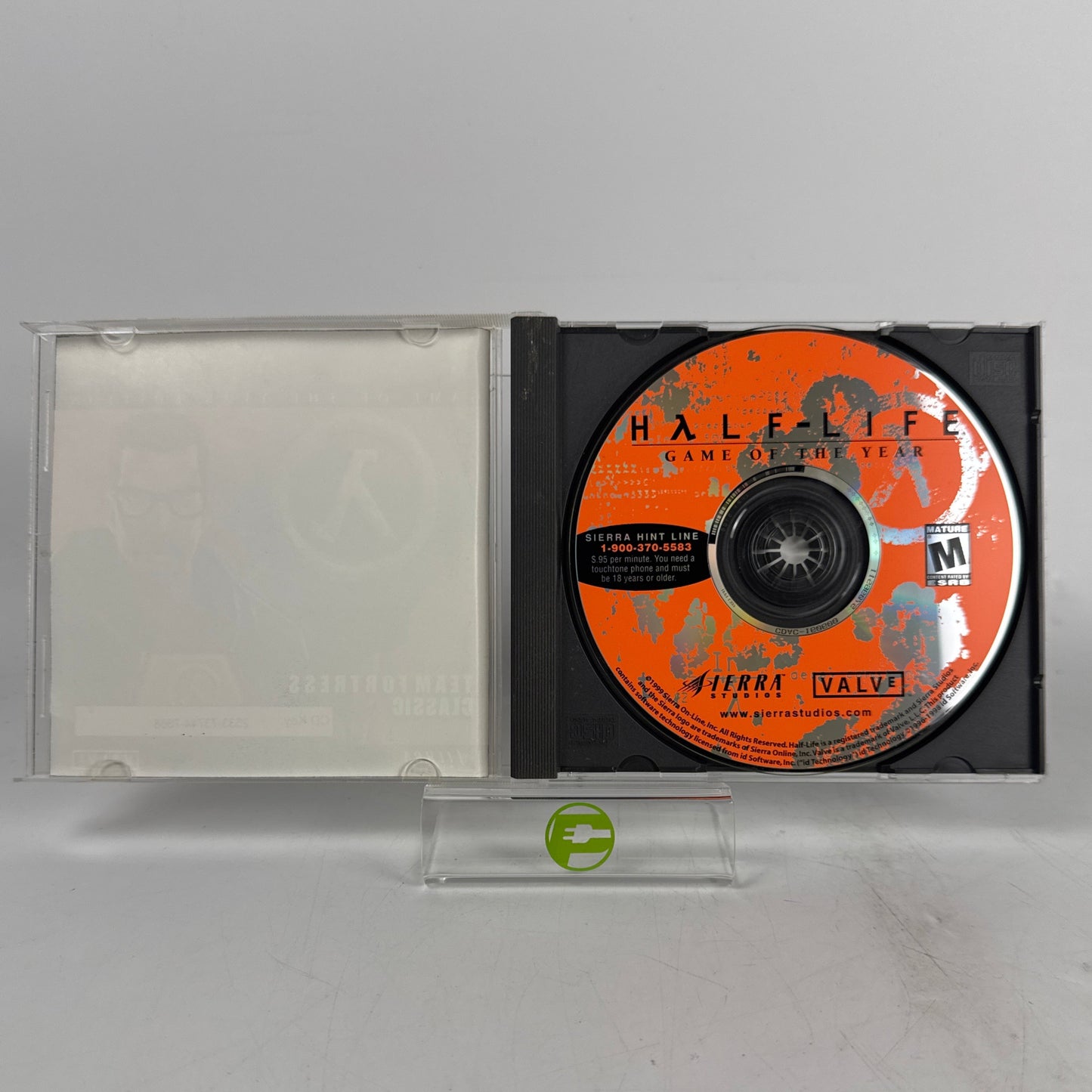 Half-Life [Game of the Year Edition] (PC, 1989)