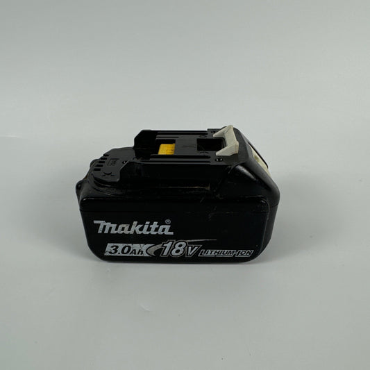 Makita BL1830B 18V LXT Lithium-Ion 3.0Ah Battery