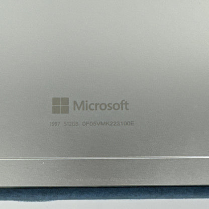 Microsoft Surface Pro 9 1997 13" Microsoft SQ3 3.00GHz 16GB RAM 512GB SSD