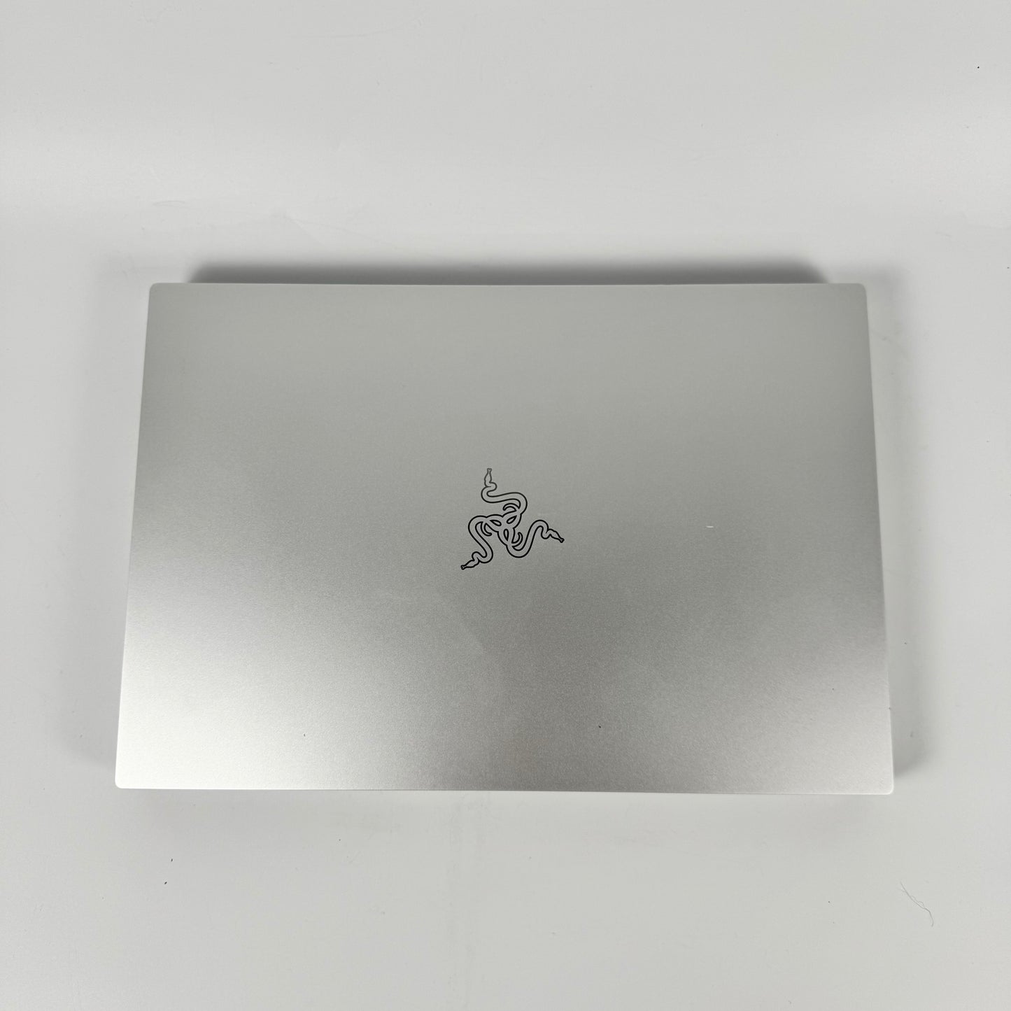 Razer Blade 16 RZ09-RZ090510 16" i9-14900HX 2.2GHz 32GB RAM 2TB SSD RTX 4080