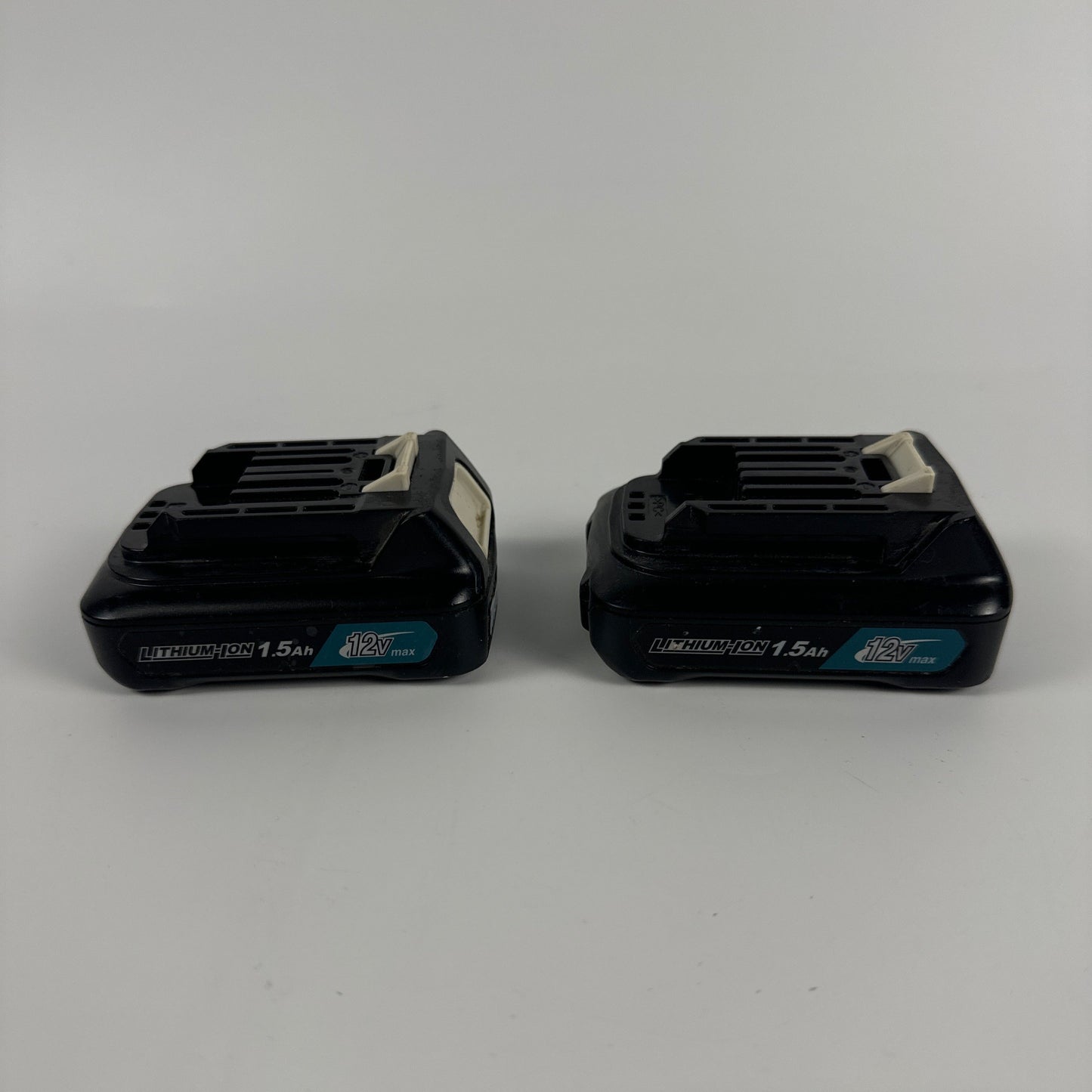 Lot of 2 Makita BL1016 12V Battery