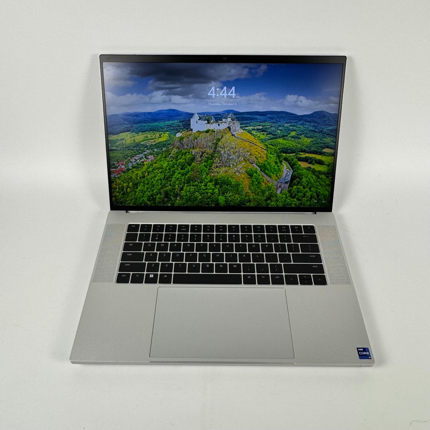 Razer Blade 16 RZ09-RZ090510 16" i9-14900HX 2.2GHz 32GB RAM 2TB SSD RTX 4080