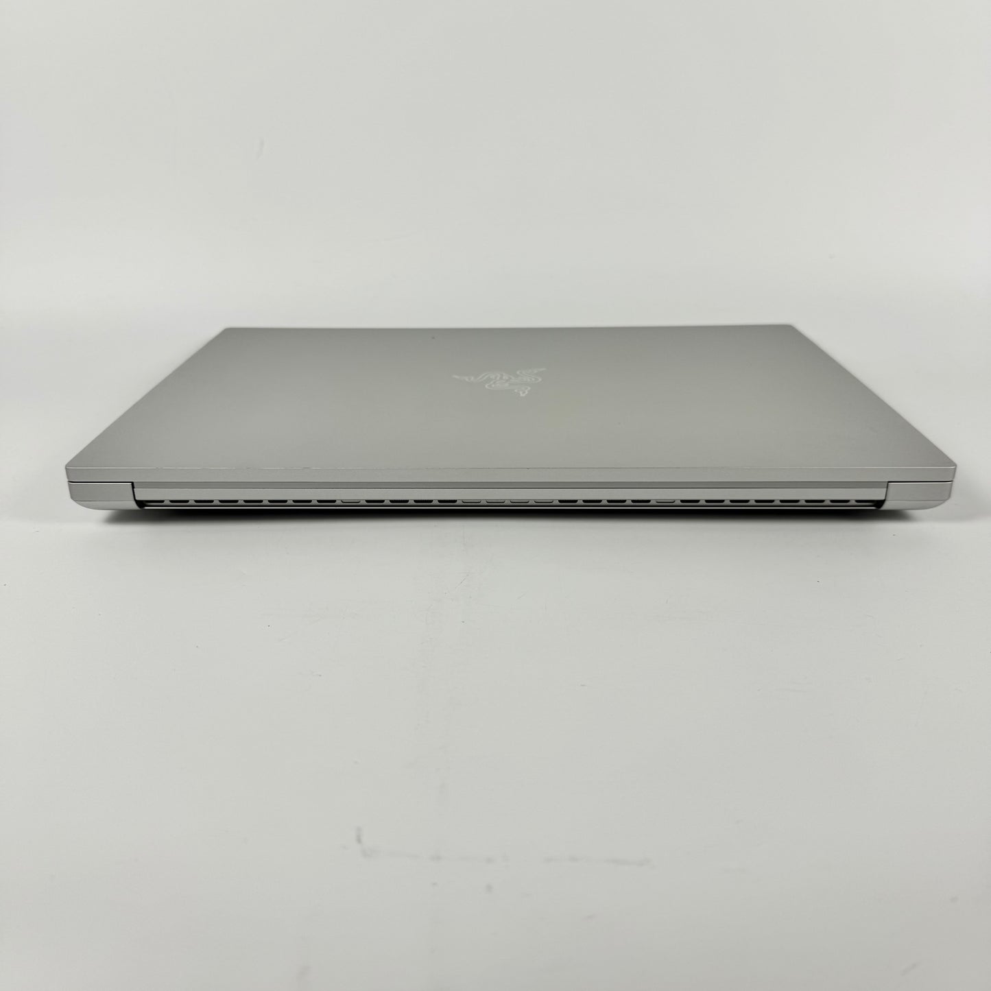 Razer Blade 16 RZ09-RZ090510 16" i9-14900HX 2.2GHz 32GB RAM 2TB SSD RTX 4080