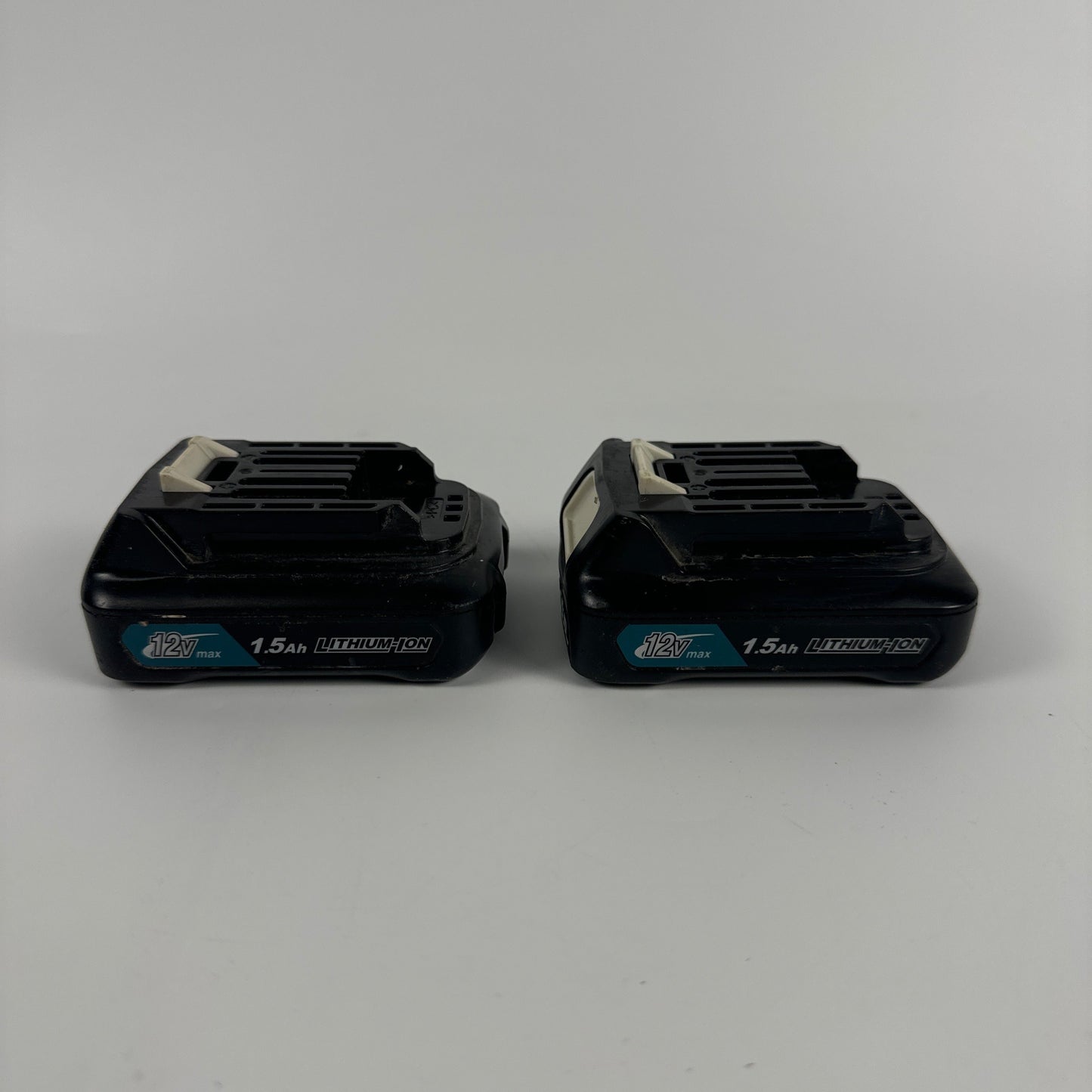 Lot of 2 Makita BL1016 12V Battery