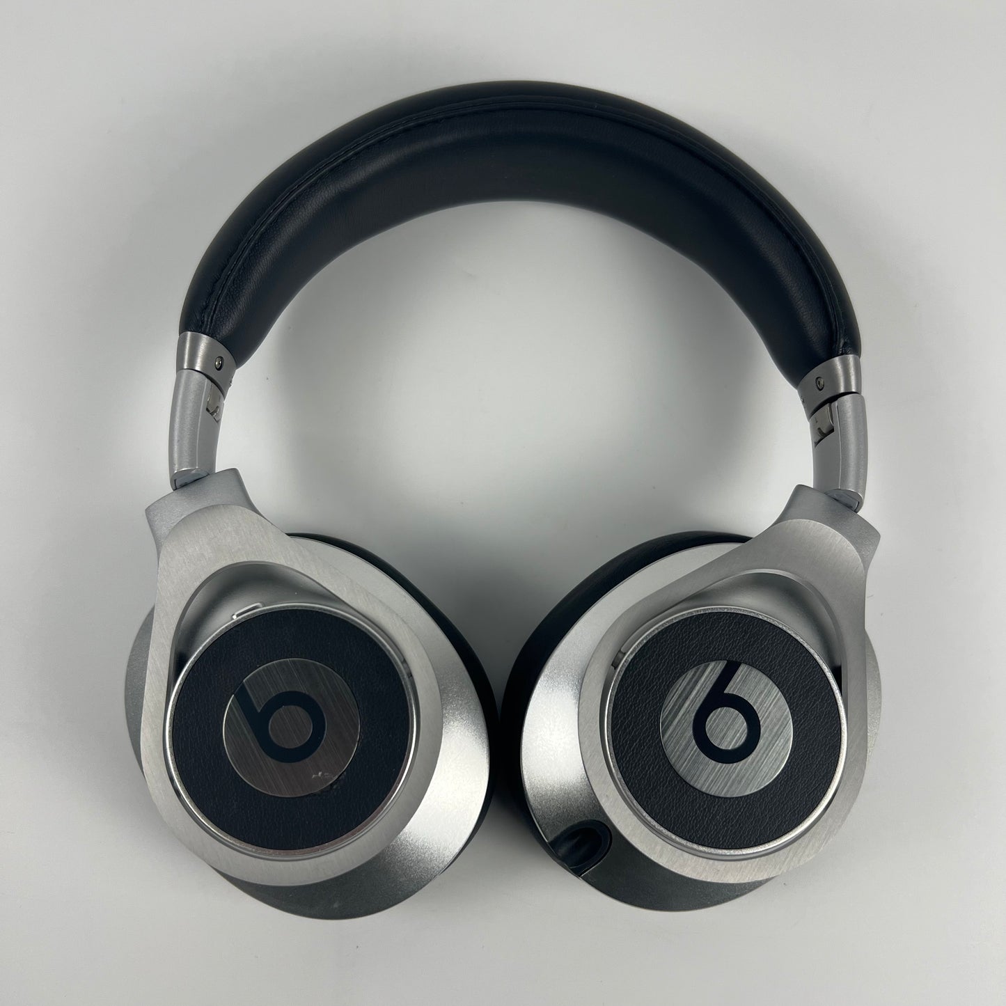 Beats Executive Wired Over-Ear Headphones Silver A0313