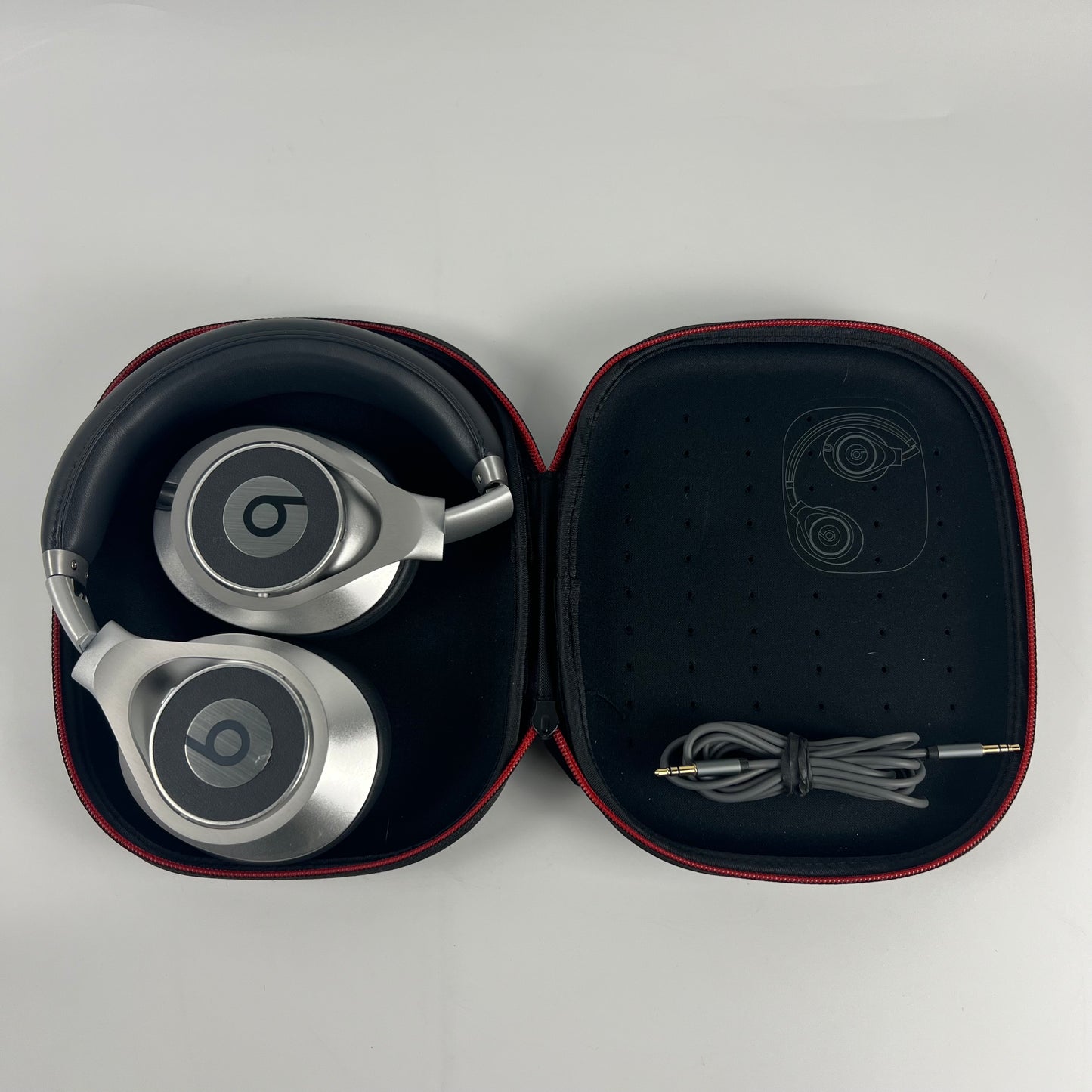 Beats Executive Wired Over-Ear Headphones Silver A0313