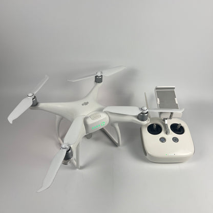 DJI Phantom 4 4K Quadcopter Camera Drone WM330A