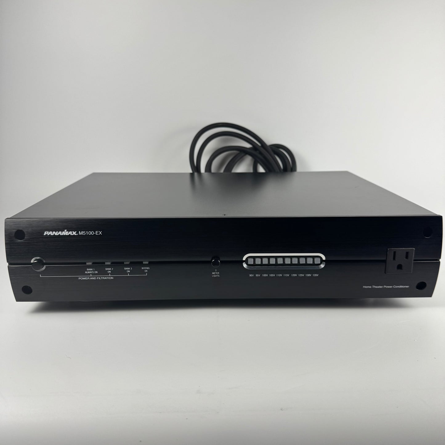 Panamax M5100-EX Voltage Meter 15A 10 Channel Power Conditioner