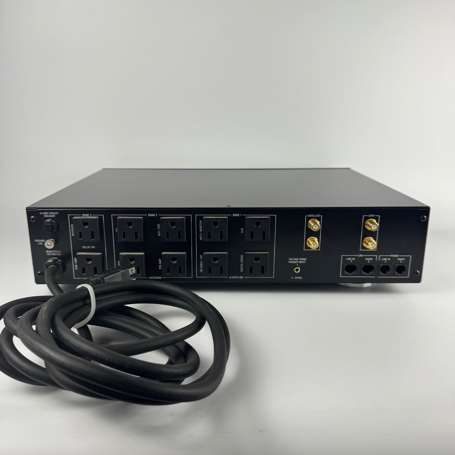 Panamax M5100-EX Voltage Meter 15A 10 Channel Power Conditioner